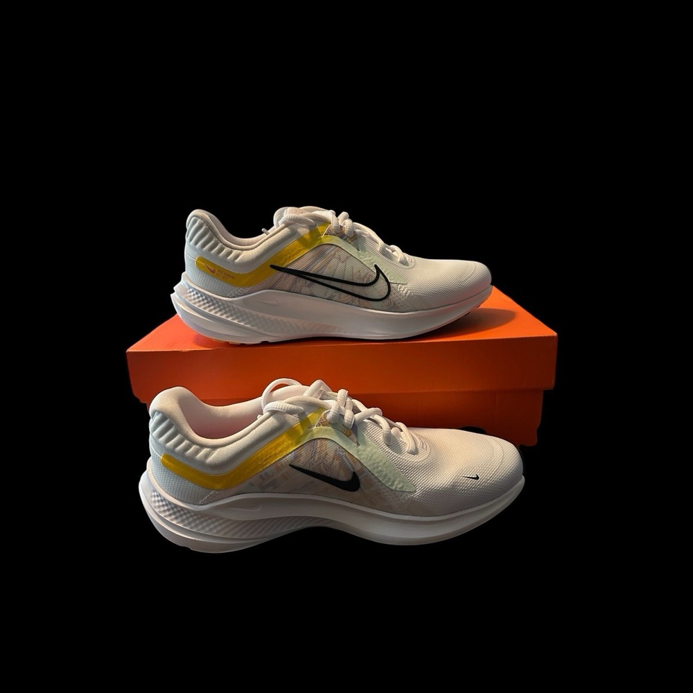 Nike Quest 5 Premium Women's Size 7.5 White Pinksicle Running Shoes DO9473-100